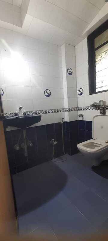 Master Bedroom in 3 BHK Apartment at Kanakia Levels, Malad East – for Rent