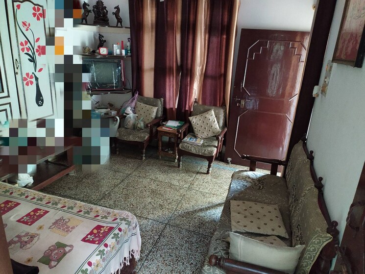 Living Room, guru govind nagar 4 Bedroom 107 Sq.Yd. Independent House In Guru Govind Nagar Agra 8379794