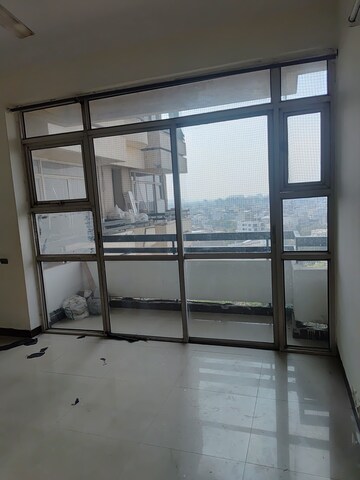 2 BHK Apartment For Rent in Ansal Sushant Estate, Sector 52