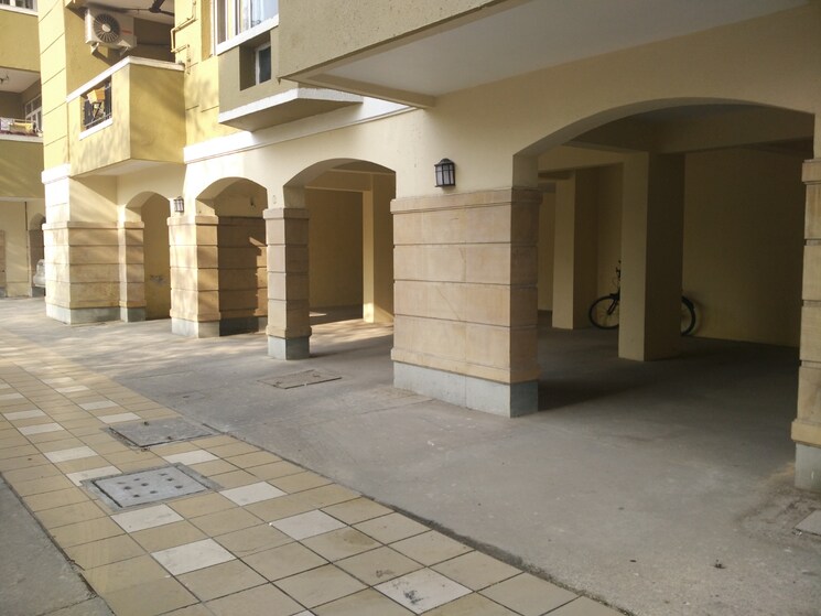  Parking, ashiana-upvan 4 Bedroom 1825 Sq.Ft. Apartment In Ahinsa Khand 2 Ghaziabad 8379803