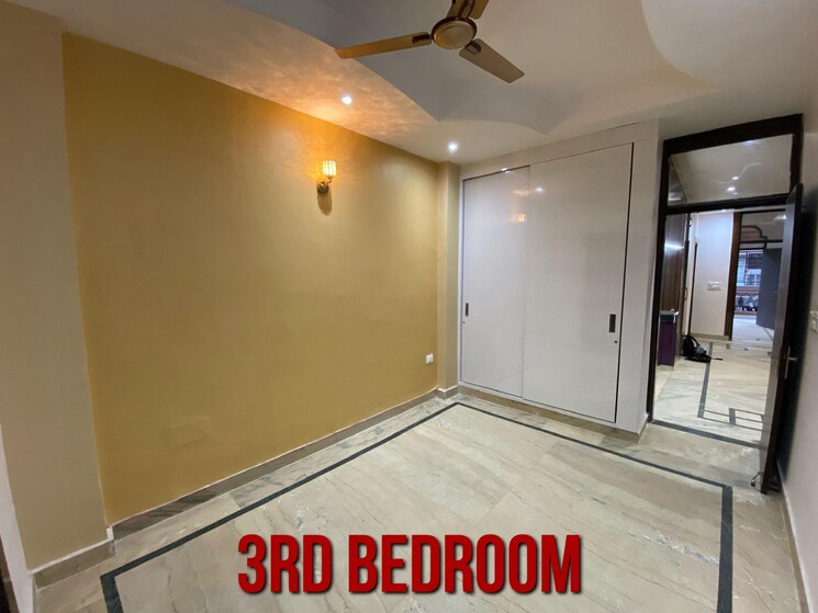 Room, indrapuram 3 Bedroom 112 Sq.Mt. Builder Floor In Indrapuram Ghaziabad 8379820