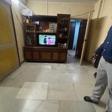Parking in 1 BHK Apartment at Powai – for Rent
