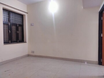 Room in 1 BHK Apartment at Sarita Vihar – for Rent