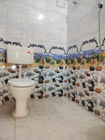 Bathroom in 1 BHK Apartment at Sarita Vihar – for Rent