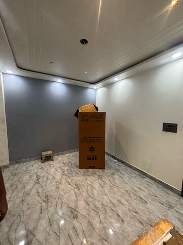 Bedroom in 2 BHK Builder Floor at Uttam Nagar – for Rent