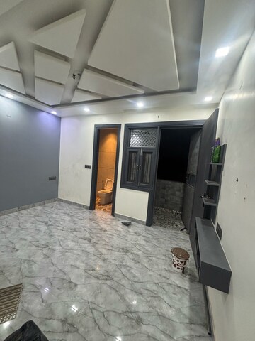 2 BHK Builder Floor For Rent in Uttam Nagar