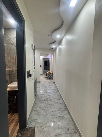  2 BHK Builder Floor at Uttam Nagar – for Rent