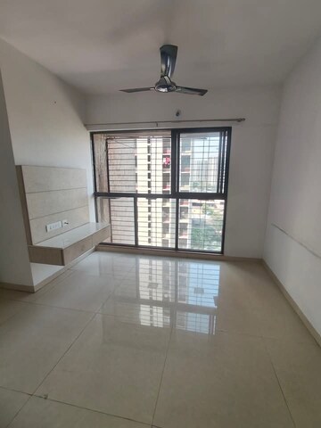 2 BHK Apartment For Rent in Lodha Palava Downtown Dombivli East, Dombivli East