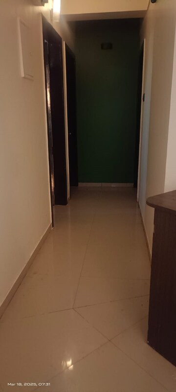 Room in 3 BHK Apartment at Rachana Beverly Hills, Baner – for Rent