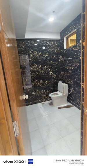 Bathroom in 3 BHK Apartment at Shaheen Bagh – for Sale