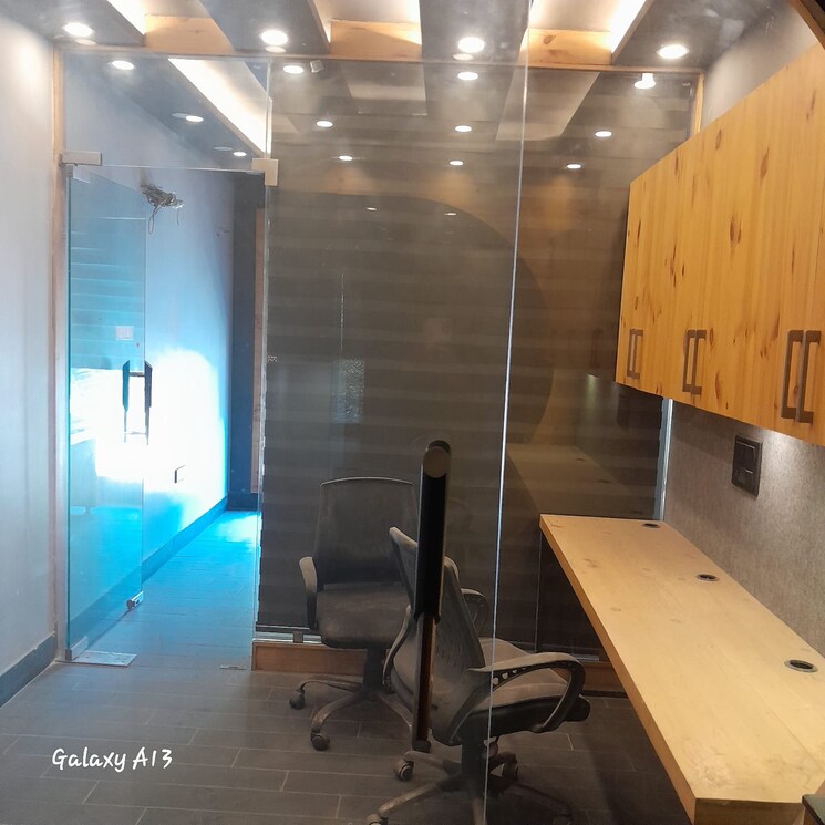 Team Area, sector 19 Commercial Shop 243 Sq.Ft. In Sector 19 Faridabad 8379943