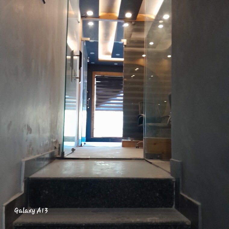 undefined, sector 19 Commercial Shop 243 Sq.Ft. In Sector 19 Faridabad 8379943