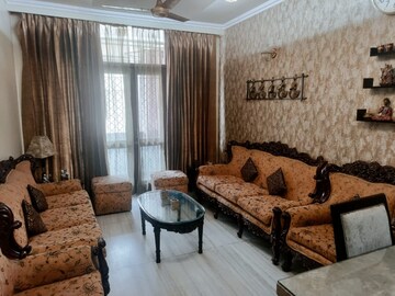 Living Room in 2 BHK Apartment at Chittaranjan Park – for Rent
