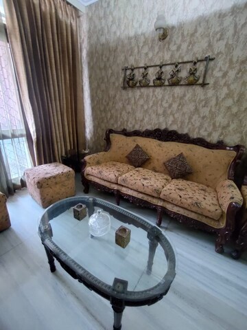 Bedroom in 2 BHK Apartment at Chittaranjan Park – for Rent