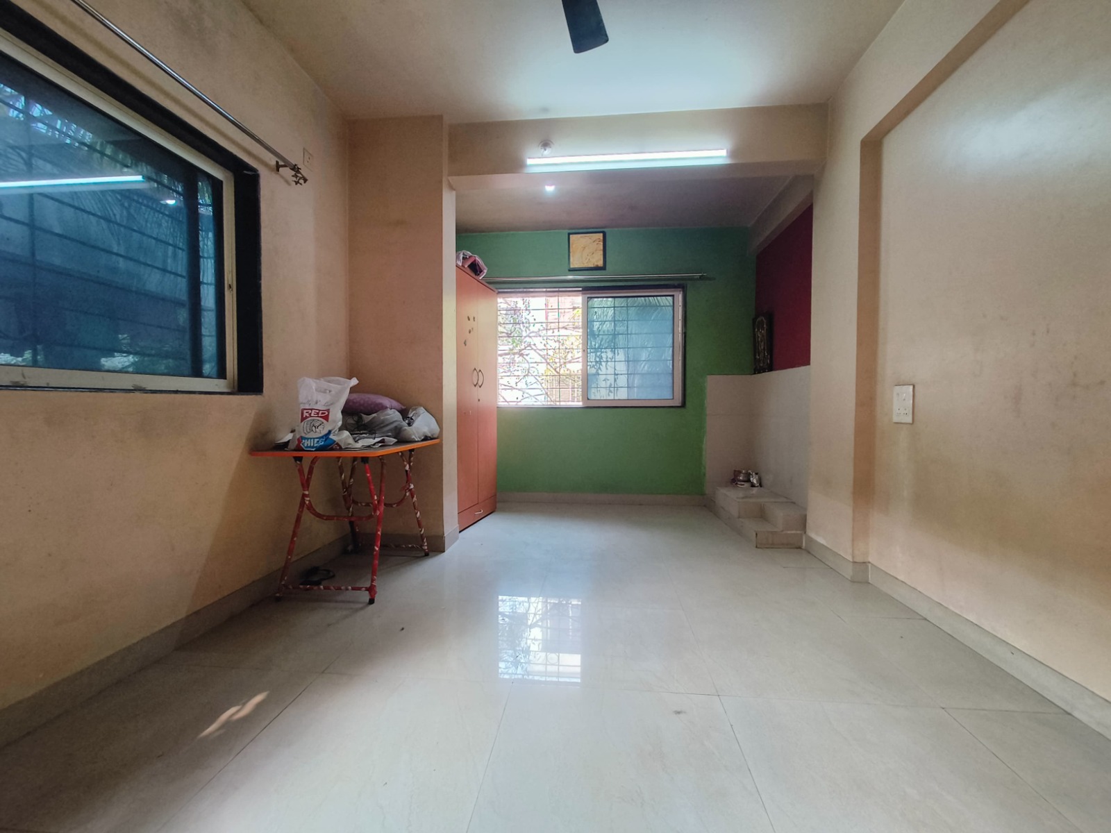 2 BHK Apartment For Sale in Saarrthi Aarav Apartment