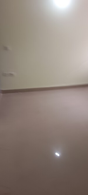 Room in 3 BHK Villa at Sector 16 – for Sale