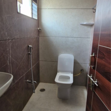 Bathroom in 2 BHK Builder Floor at Kondapur – for Rent