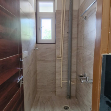 Bathroom in 2 BHK Builder Floor at Kondapur – for Rent