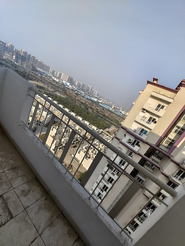 Balcony, samridhi-grand-avenue 2 Bedroom 980 Sq.Ft. Apartment In Tech Zone 4 Greater Noida Greater Noida 8380150