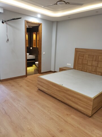 2 BHK Builder Floor For Sale in Janakpuri
