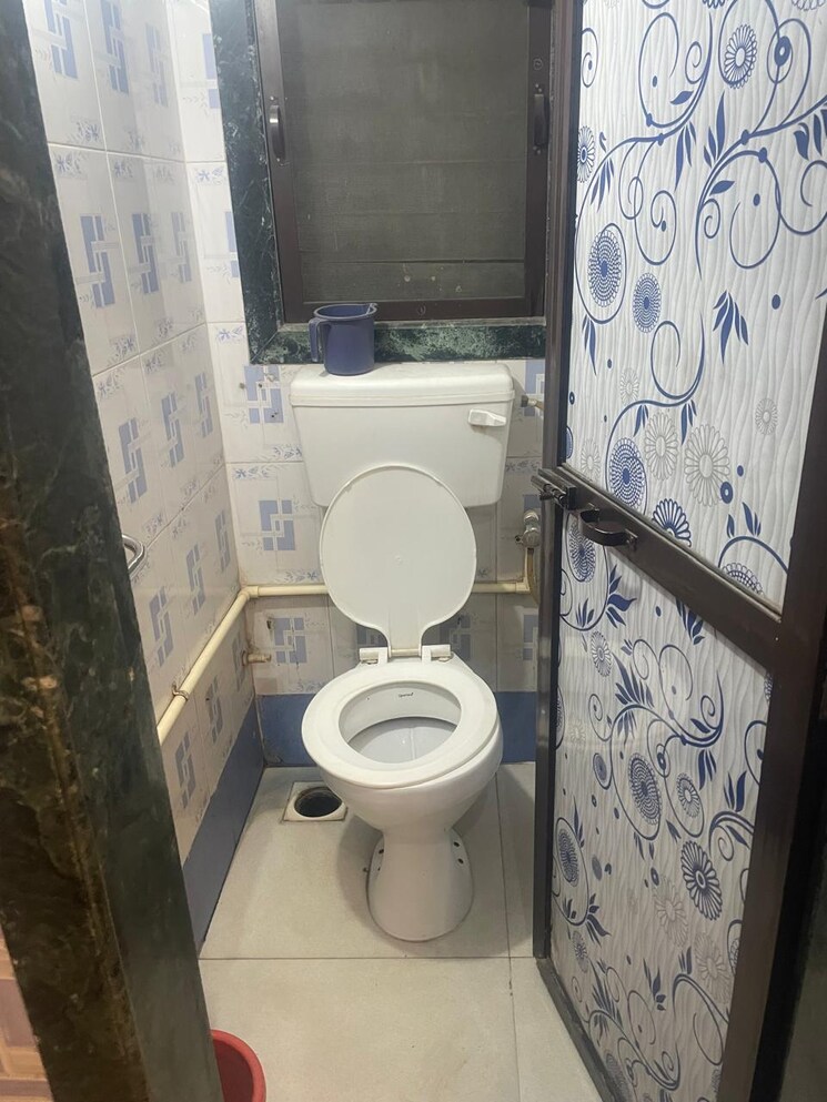 Bathroom, oak-house-manpada 2 Bedroom 856 Sq.Ft. Apartment In Manpada Thane 8380141