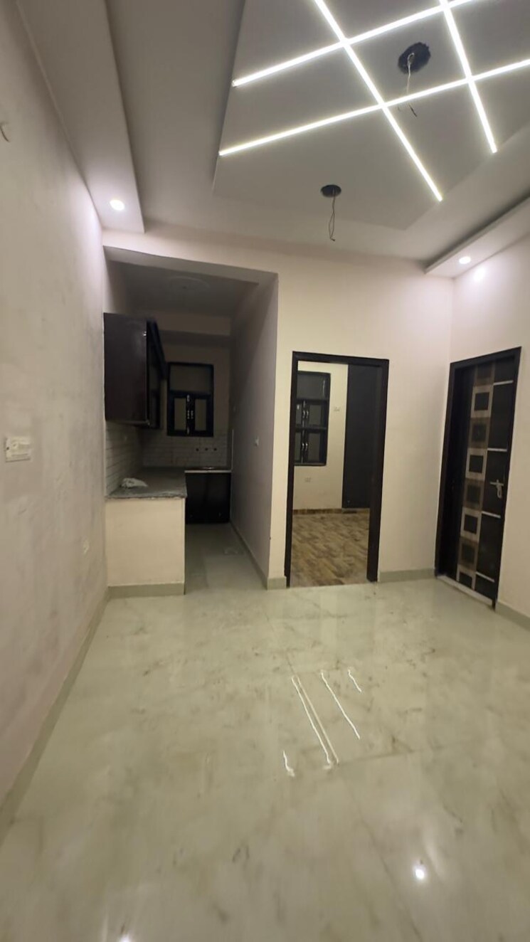 Room, kashmiri gate 1 Bedroom 450 Sq.Ft. Builder Floor In Kashmiri Gate Delhi 8380169