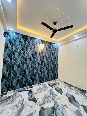 Bedroom in 2 BHK Builder Floor at Kashmiri Gate – for Sale