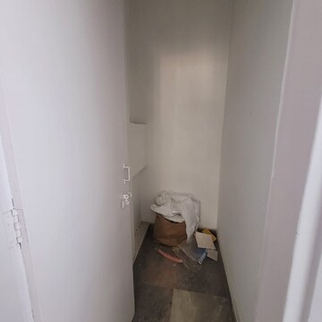 Bathroom in 3 BHK Builder Floor at South Extension ii – for Rent