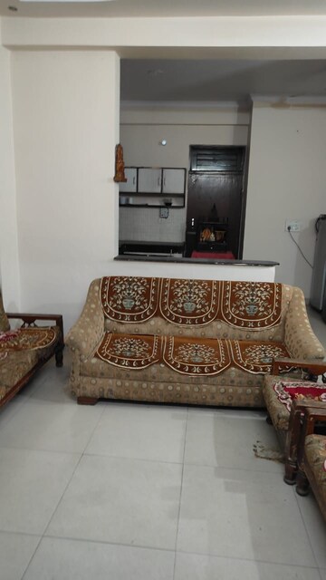 Living Room in 2 BHK Apartment at Vaishali Nagar – for Rent