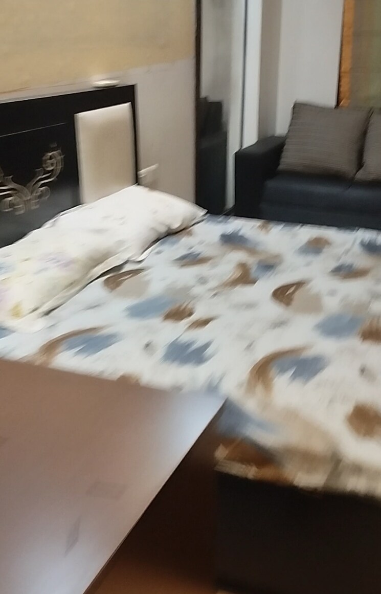 Bedroom, anand vihar 4 Bedroom 2550 Sq.Ft. Builder Floor In Anand Vihar Delhi 8380214