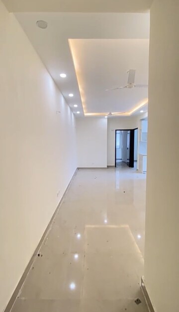 2 BHK Apartment For Rent in Suncity Avenue 76, Sector 76