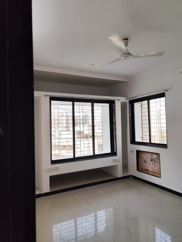 Room in 2 BHK Apartment at Swapnapurti CHS Tilak Nagar, Tilak Nagar – for Rent