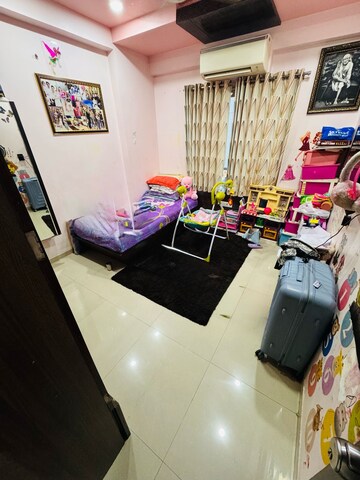 Master Bedroom in 3 BHK Apartment at Prahlad Nagar – for Rent