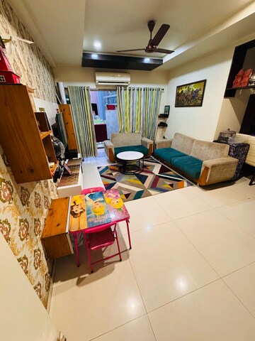 Living Room in 3 BHK Apartment at Prahlad Nagar – for Rent