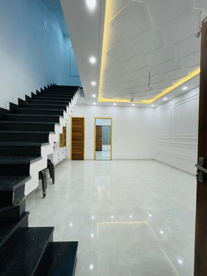 3.5 BHK Independent House For Sale in Sahastradhara Road