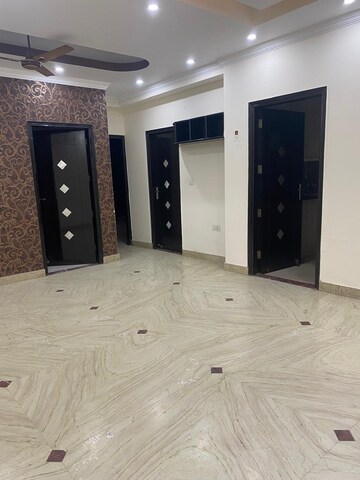 2 BHK Builder Floor For Rent in Spazedge, Sector 47