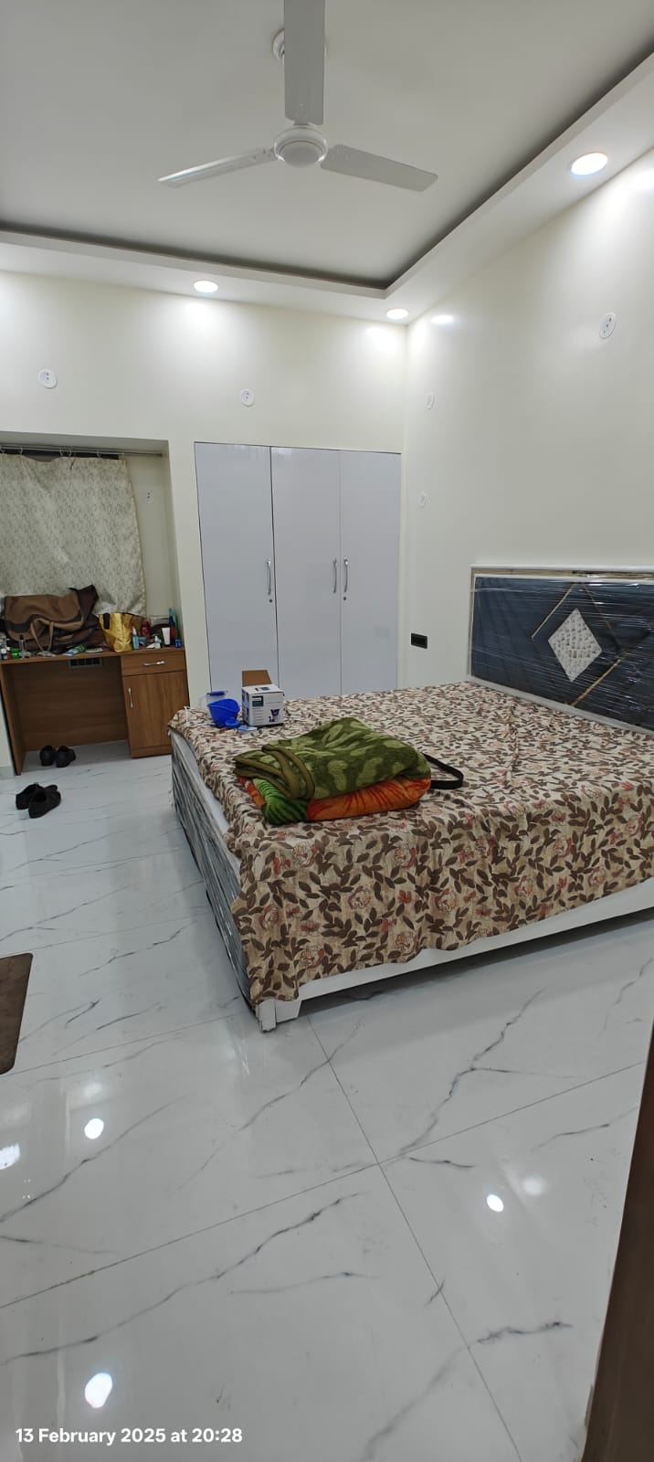 3 BHK + Extra Room Apartment For Sale in Navniti Apartment 