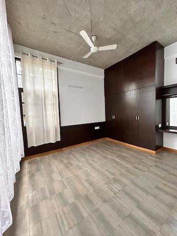 Room in 4 BHK Villa at Swiss Towns, Devanahalli – for Rent