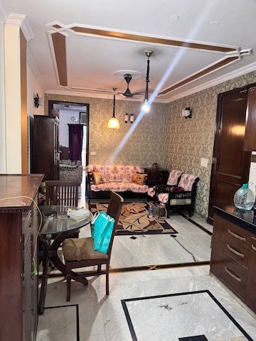 Gym in 2 BHK Builder Floor at Kalkaji – for Rent