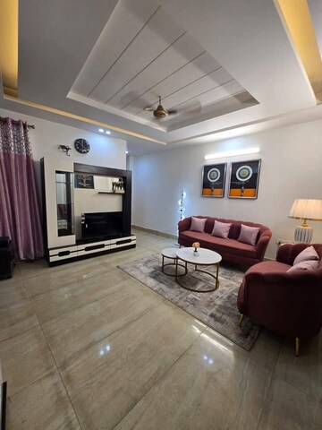 Parking in 2 BHK Builder Floor at Saket – for Rent