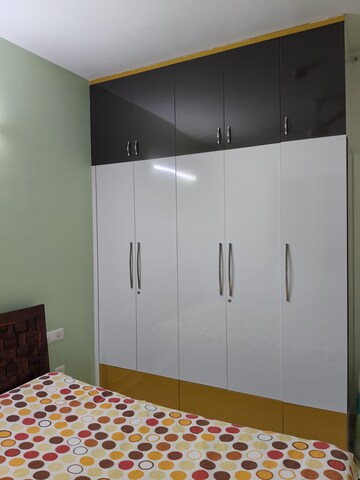 Furnished Amenities in 2 BHK Apartment at Prestige Lakeside Habitat, Varthur – for Rent