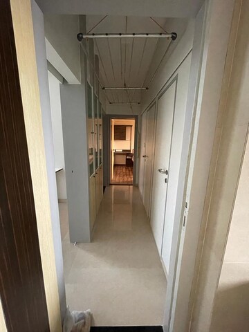  2 BHK Apartment at Worli – for Rent