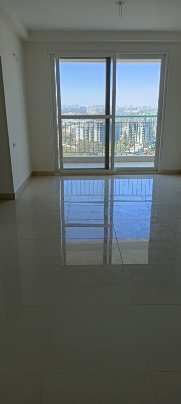 Room in 3 BHK Apartment at Brigade Cornerstone Utopia, Varthur – for Rent