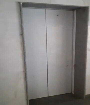 Lift in 2 BHK Apartment at Santragachi – for Sale