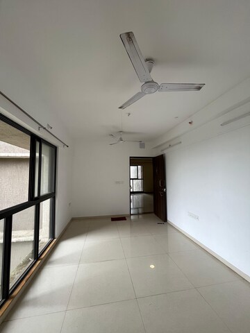 2 BHK Apartment For Rent in Lodha Palava Downtown, Dombivli East