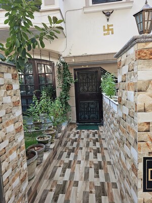 Balcony in 6 BHK Independent House at Eros Rosewood City, Sector 49 – for Sale