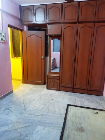 Bedroom in 2 BHK Apartment at Thane West – for Rent