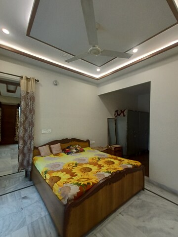 Bedroom in 2 BHK Independent House at Sector 7 – for Rent