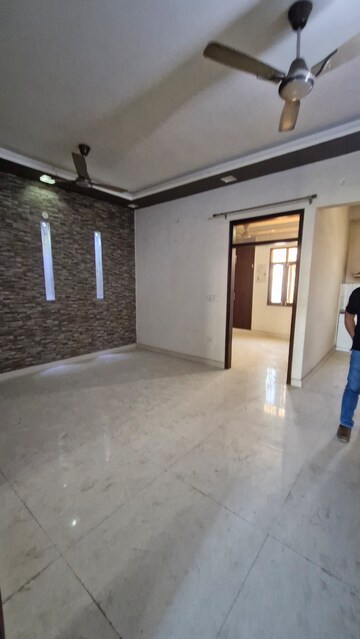 Staircase in 3 BHK Builder Floor at Gms Road – for Rent