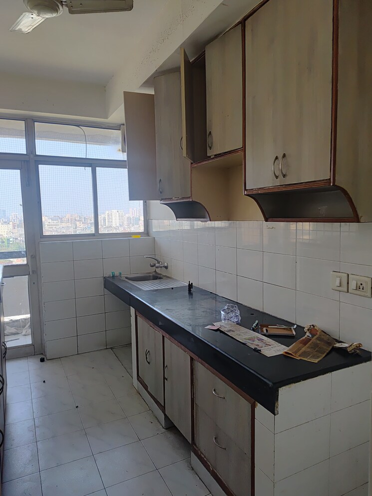 Kitchen, dlf-regency-park-i 2 Bedroom 1150 Sq.Ft. Apartment In Dlf Phase iv Gurgaon 8380995
